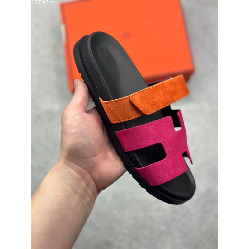 H**mes slippers